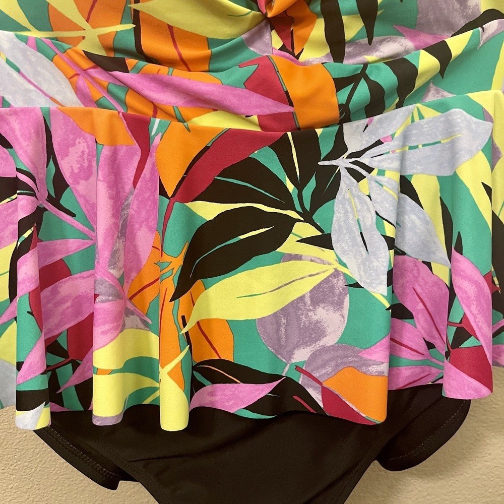 NEW WT Terra Sky Colorful Peplum Swim Suit Wide Straps Poolside Beach Plus Sz 3X - Picture 2 of 11
